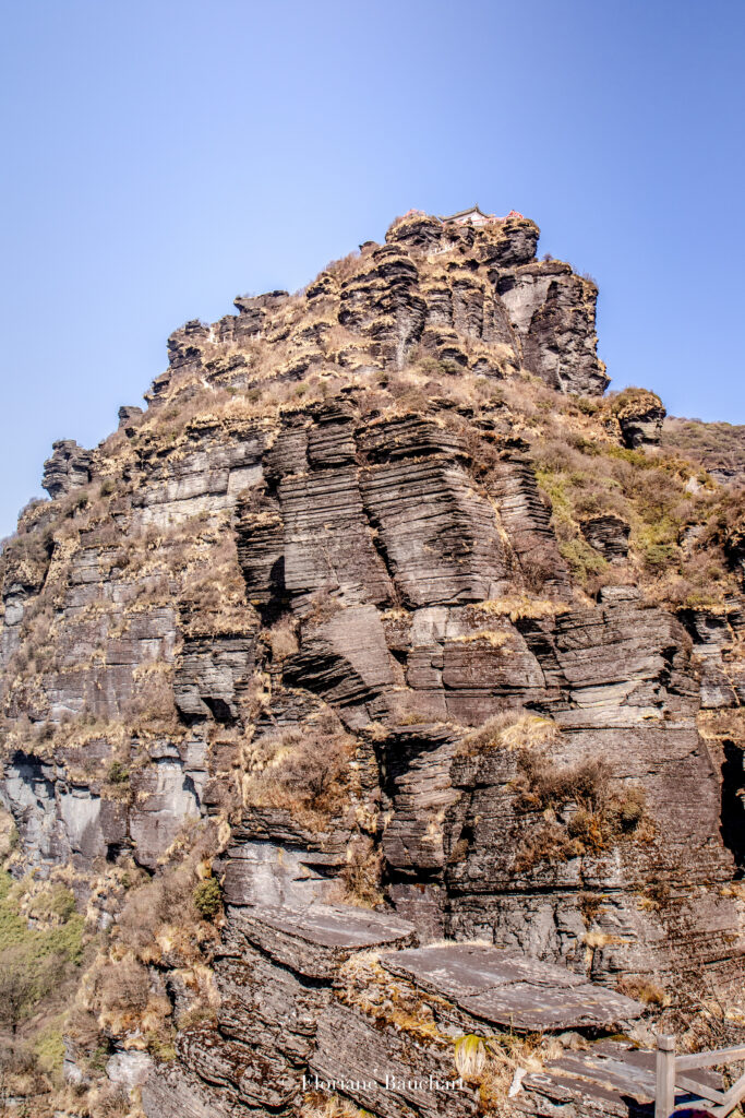 Old Golden peak (老金顶 – Lǎo Jīn Dǐng)