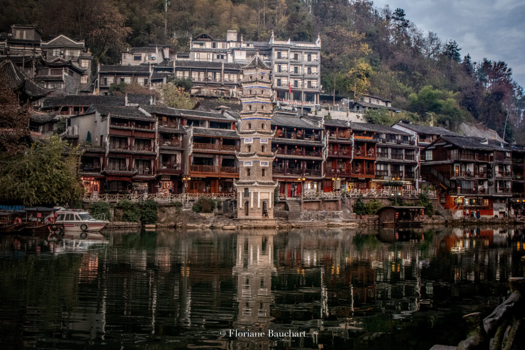 Wanming Pagoda (万名塔)